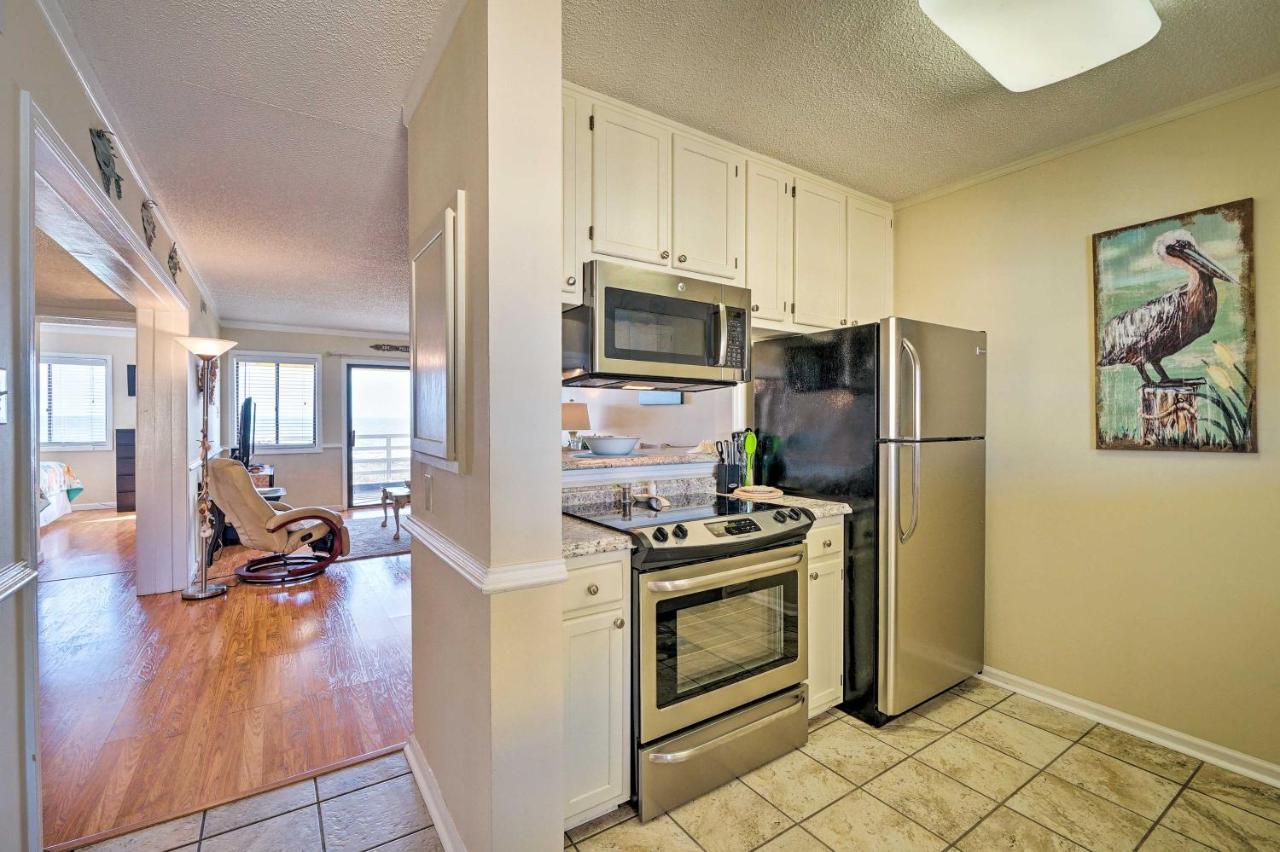 Ferienwohnung Breezy Beach Retreat With 180-Degree Ocean Views! Carolina Beach Exterior foto