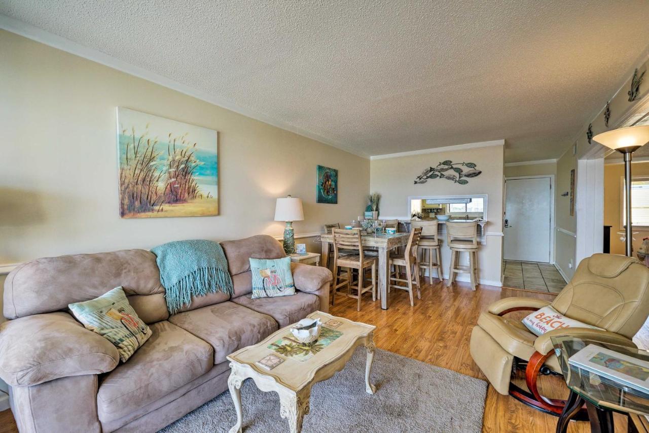 Ferienwohnung Breezy Beach Retreat With 180-Degree Ocean Views! Carolina Beach Exterior foto