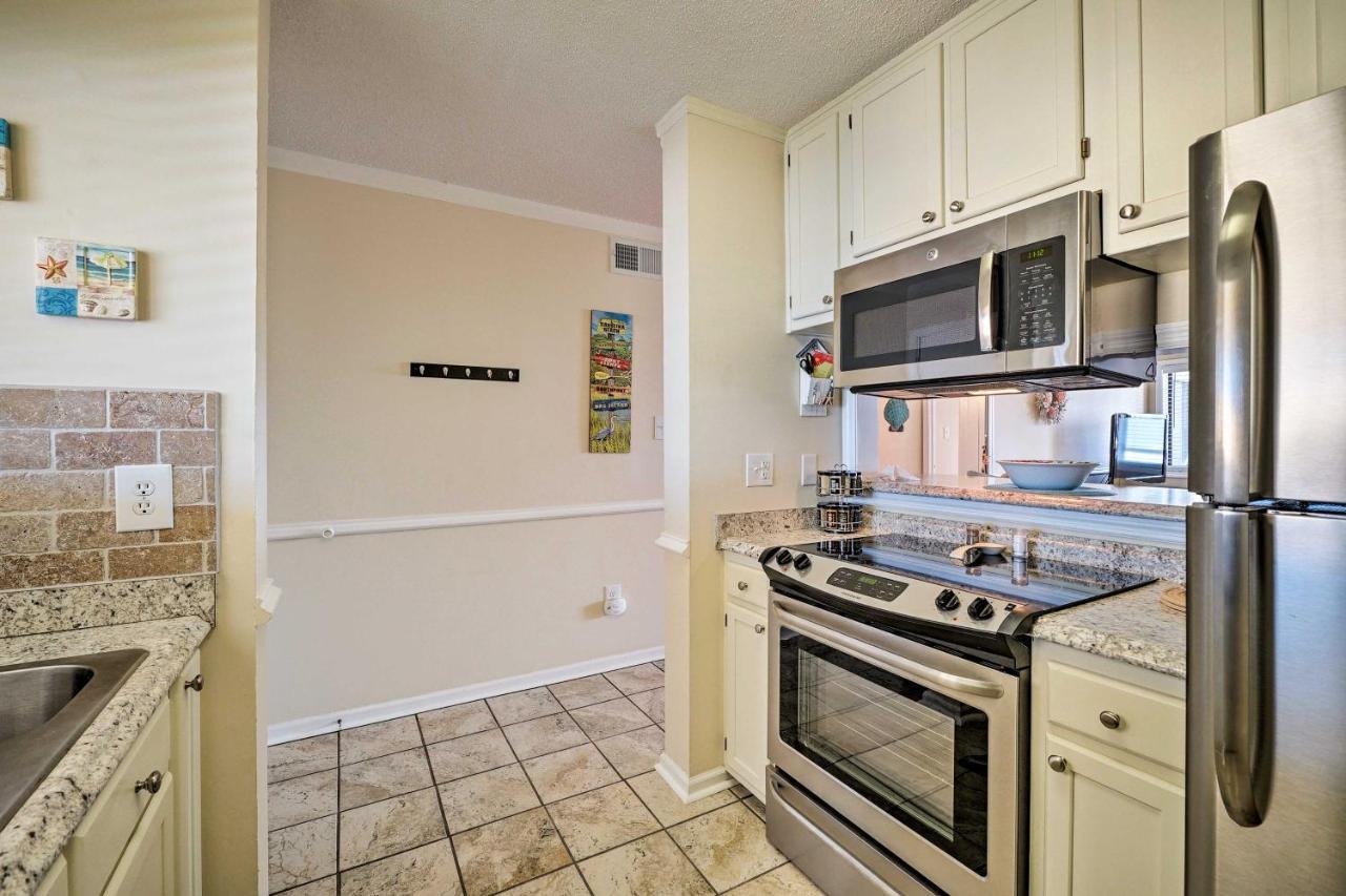 Ferienwohnung Breezy Beach Retreat With 180-Degree Ocean Views! Carolina Beach Exterior foto