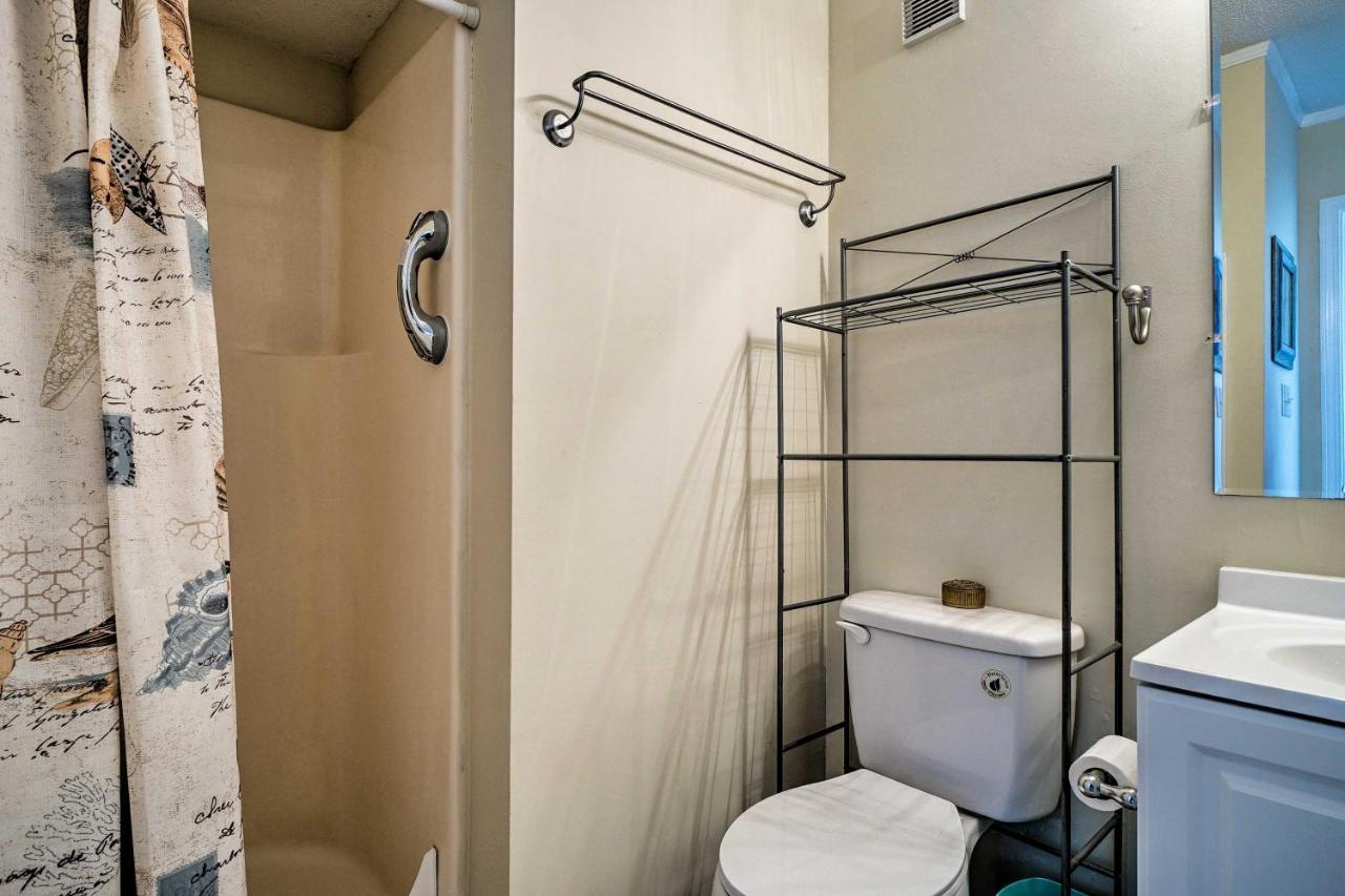 Ferienwohnung Breezy Beach Retreat With 180-Degree Ocean Views! Carolina Beach Exterior foto